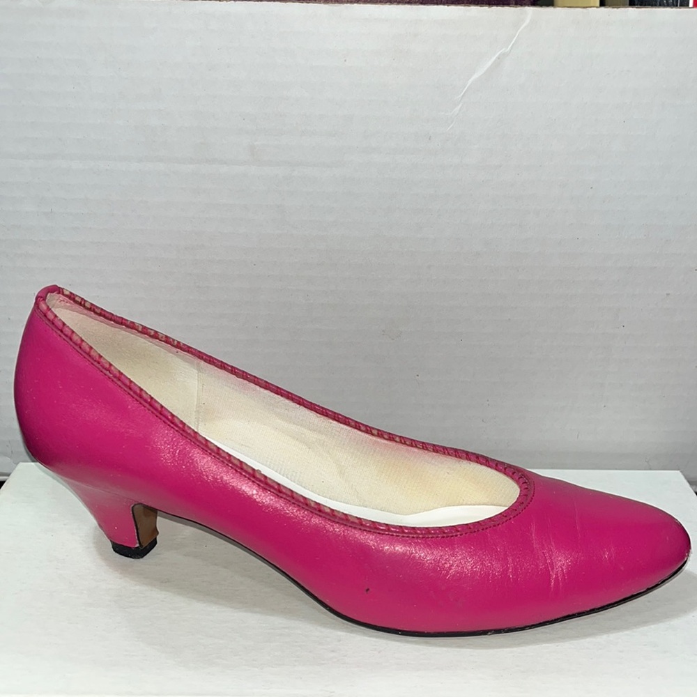 Mr herbert pink closed toe heals